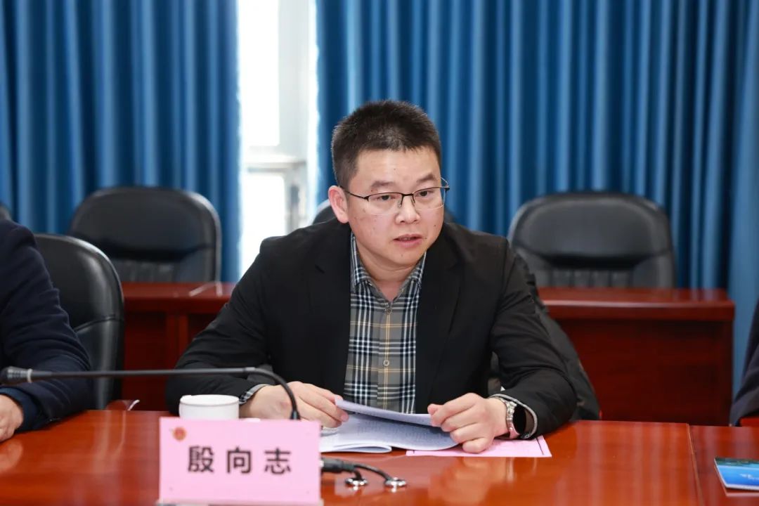 多图左右滑动图片内容公众号素材模板1.jpg