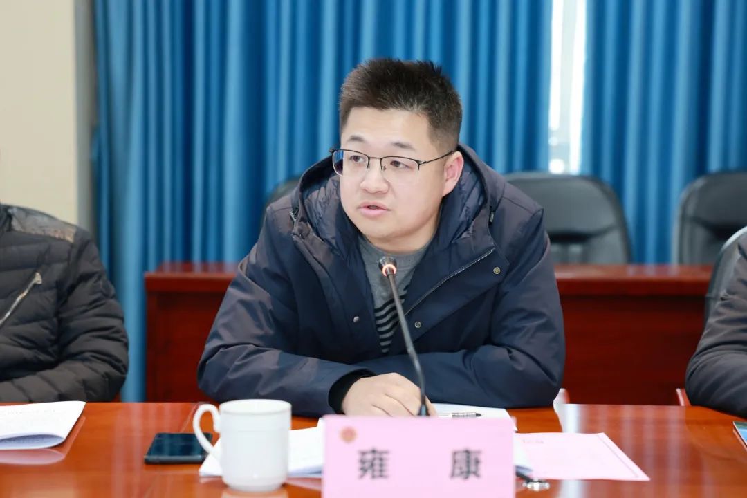 多图左右滑动图片内容公众号素材模板1.jpg
