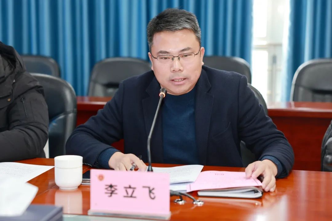 多图左右滑动图片内容公众号素材模板1.jpg