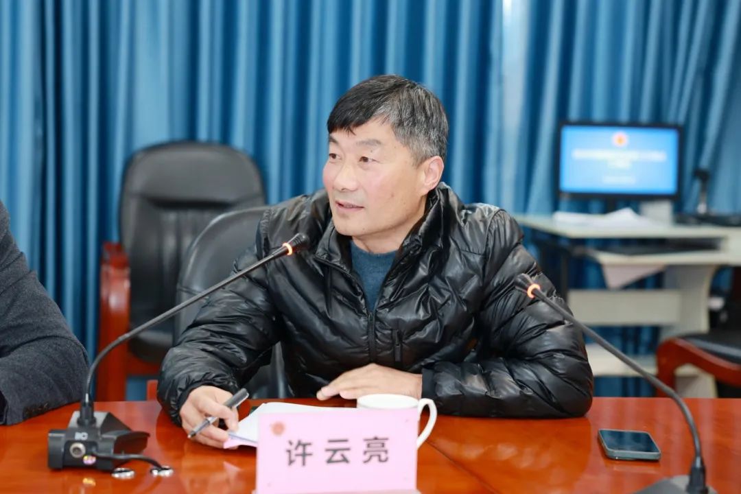 多图左右滑动图片内容公众号素材模板1.jpg
